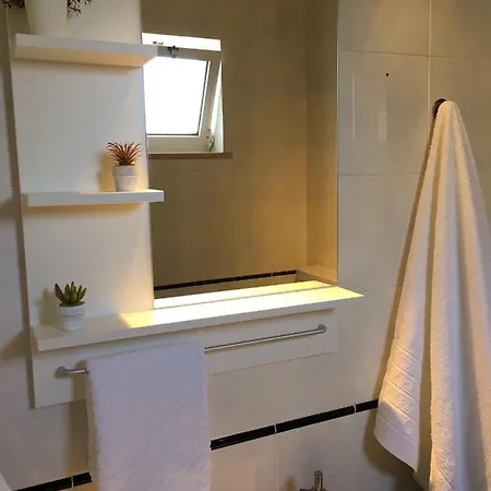 Carrapateira Lodge ゲストハウス カラパテイラ