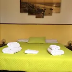 Carrapateira Lodge *