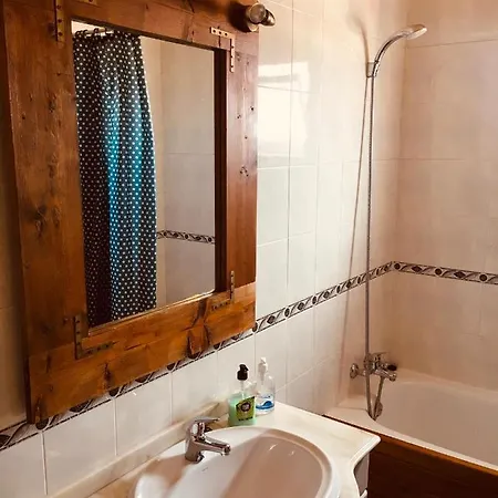 Carrapateira Lodge *