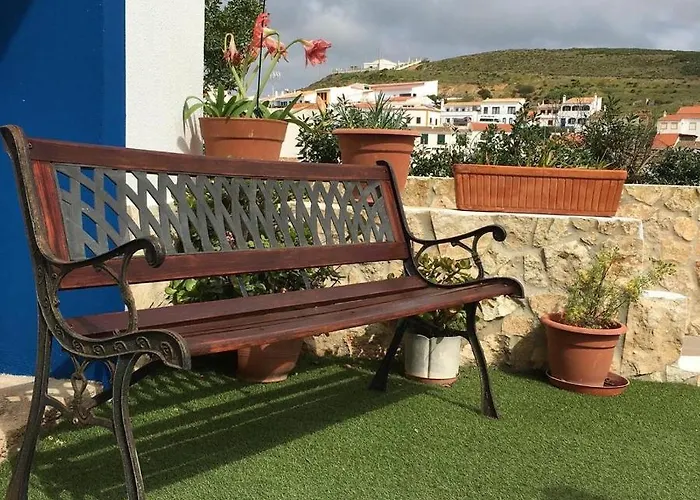 Carrapateira Lodge *